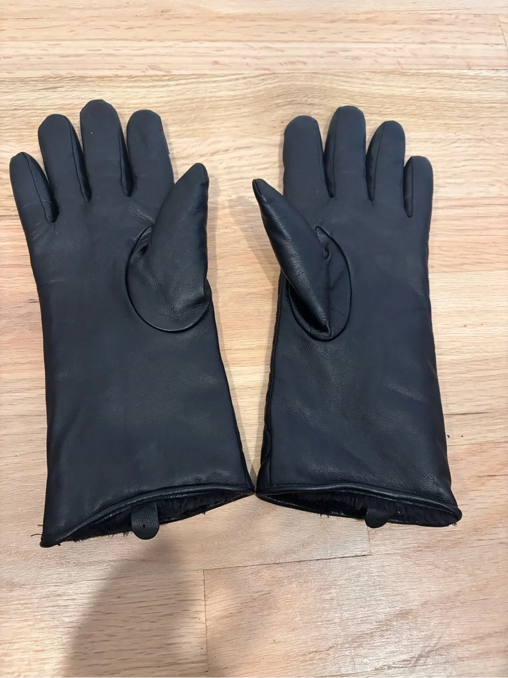 Adrienne Vittadini black leather gloves size large